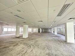 San Centre (D3), Office #568032631